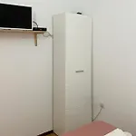 1 Bedroom Cozy Apartment In Liznjan