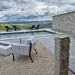 Domus In Monte