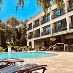 Hotel Arupinum
