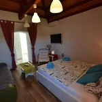 Tranquil Rovinj Studio Apartments - Studio Apartment With Balcony