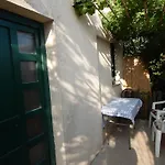 Apartment Tomato