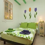 Studio With Garden In Rovinj