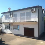 Apartment Lidija