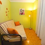 Apartment Gortanova 942