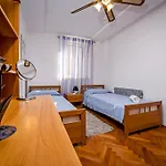Rm Apartment Pusta