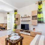 Apartment Pineta