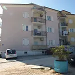Apartment Jadranka