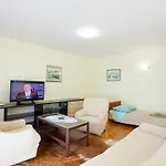 Apartment Nenad