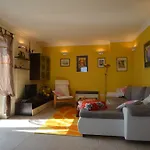 Apartment Kare