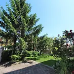 Guest House Aurora
