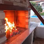 Attractive Holiday Home In Vabriga