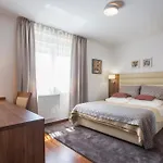Residence Villa Karda
