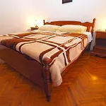 House Anka 1185