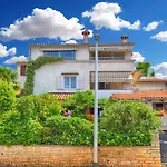 Apartments Elio 617