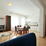 Apartment Bilic With Balcony