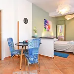 Apartments Manola 1550