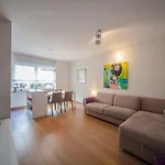 Apartment Tesla