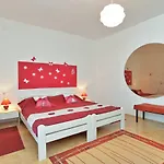Apartments Stjepan 725