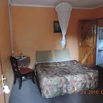 Lions Court Lodge