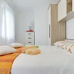 Apartments Elviana