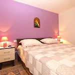 Apartments Maria 64