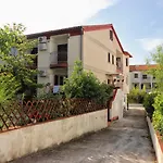 Apartments Amalia