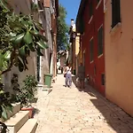 Ca'Del Sole Free Parking