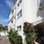 Apartments Tin