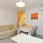 Apartments Chiara 877