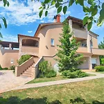 Apartments Dusanka 799