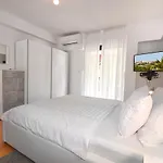 Apartment Sambris No 1