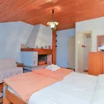 Apartmensts Nikola 1023