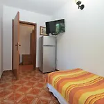 Apartments Kamenjak