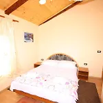 Rooms Valentino