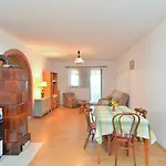 Apartment Ana 1725