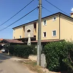 Apartments & Rooms Buoni Amici