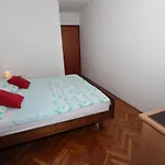Apartment Albert