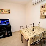 Apartments Mima