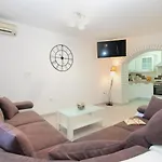 Holiday Home Villa Angelina 1233