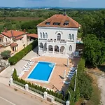 Perla Di Mare 4