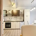 Mario'S Place