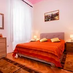 Emanuel Apartman