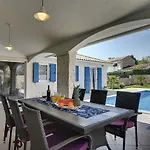 Villa Sever