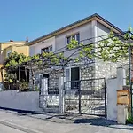 Apartman D
