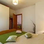 New Apartment Lory With A Pool And Sea View