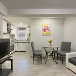 Old Town Apartments In City Center