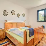 Apartment Iris Croatica By Interhome