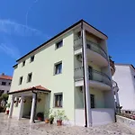 Apartments Villa Mara