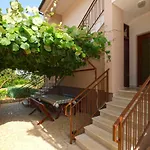 Apartments Silvano 1563