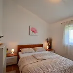 Comfortable Apartment Near The Hidrobaza Beach